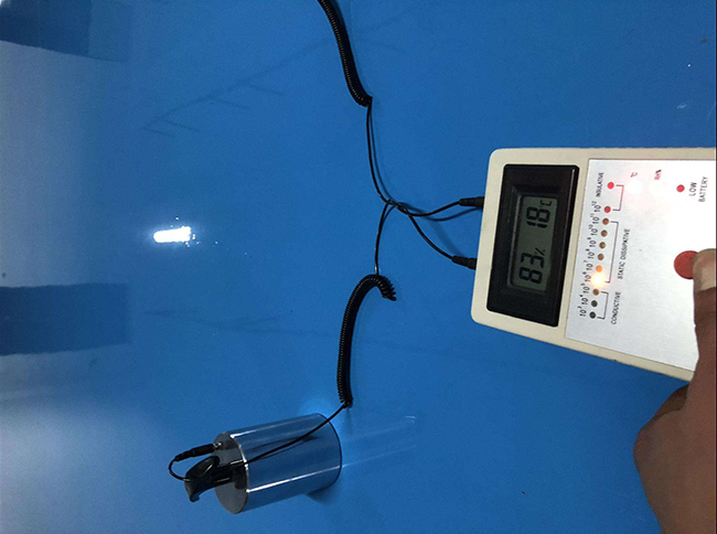 環(huán)氧防靜電自流平地坪