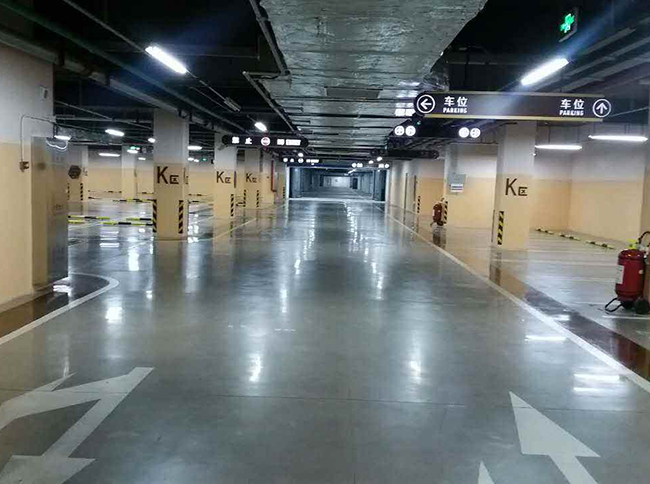 地下停車場地坪漆